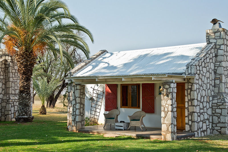 Kalahari Farmhouse, Namibia มาเรียนทอล ภายนอก รูปภาพ