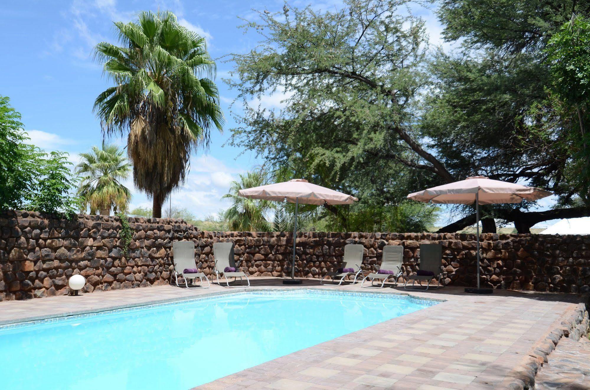 Kalahari Farmhouse, Namibia มาเรียนทอล ภายนอก รูปภาพ